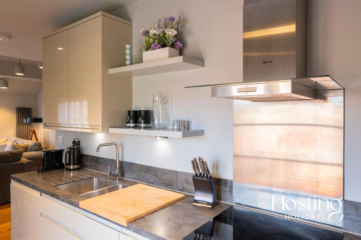 Stylish Luxury Apartment In The Centre Of Henley Zewnętrze zdjęcie